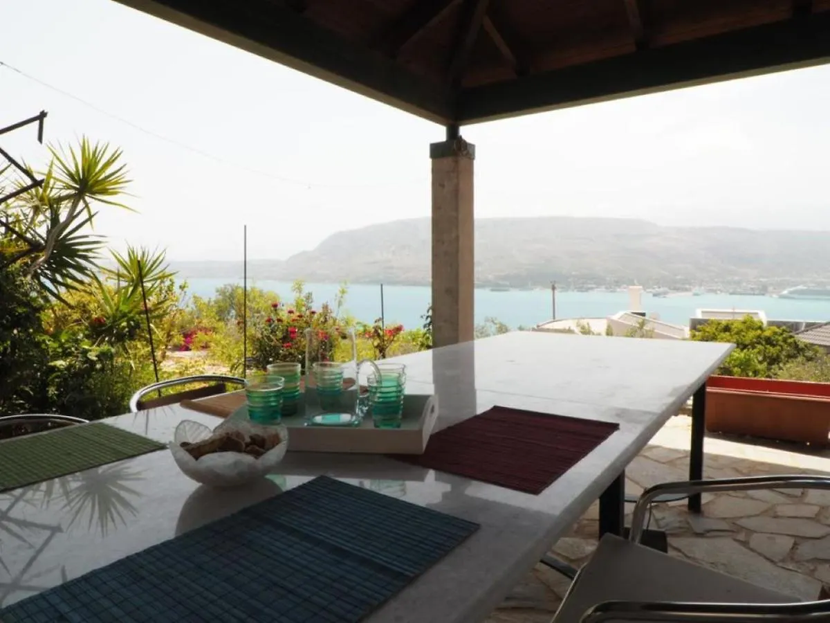 Pitharean Views, Holiday Home Overlooking Souda Bay, In Pithari Chania Korakiai