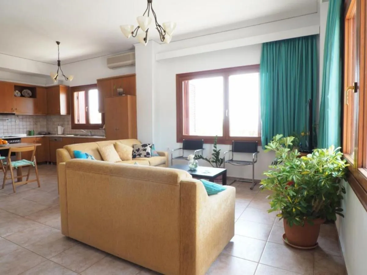 Pitharean Views, Holiday Home Overlooking Souda Bay, In Pithari Chania Korakiai